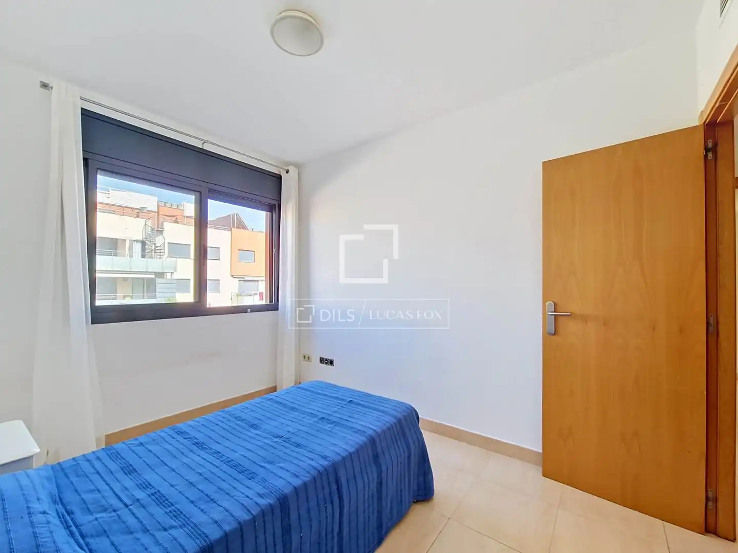 Habitación de Piso en venta en Cubelles con Aire acondicionado, Calefacción y Jardín privado