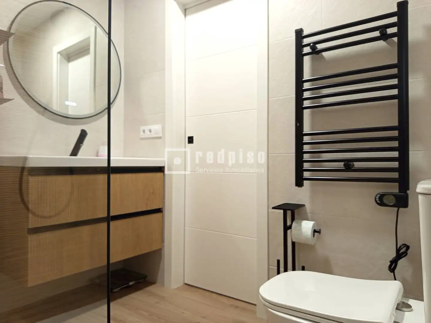 Flat for sale in Alfarería, Triana Casco Antiguo