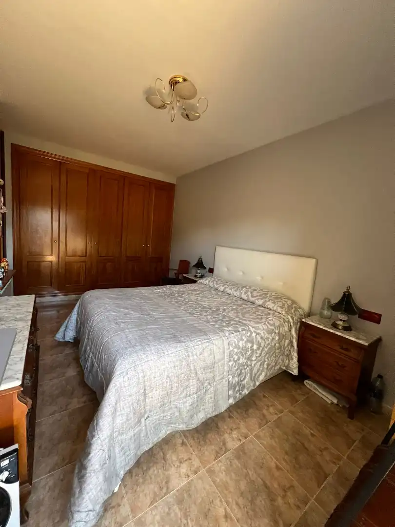 Habitación de Planta baja en venta en Pineda de Mar con Aire acondicionado, Calefacción y Jardín privado