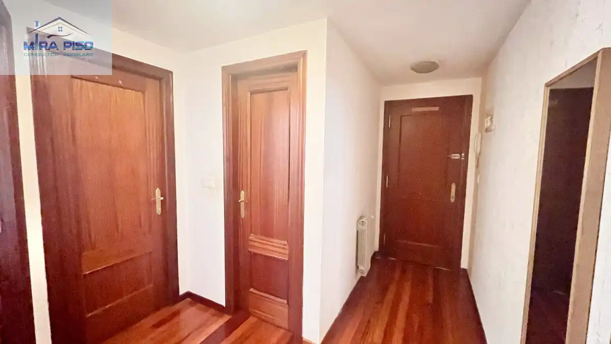 Planta baja en venta en Escalante con Terraza