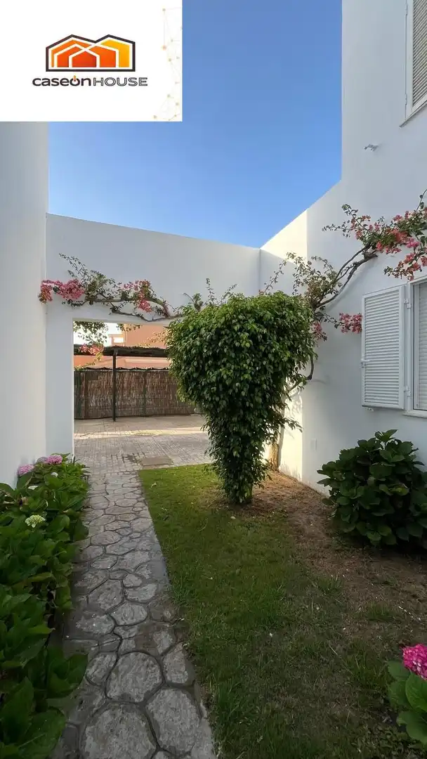 Jardí de Apartament en venda en Chiclana de la Frontera amb Piscina comunitària