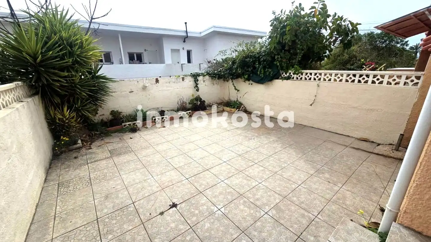 Außenansicht von Erdgeschoss zum Verkauf in L'Alfàs del Pi mit Terrasse und Gemeinschaftspool