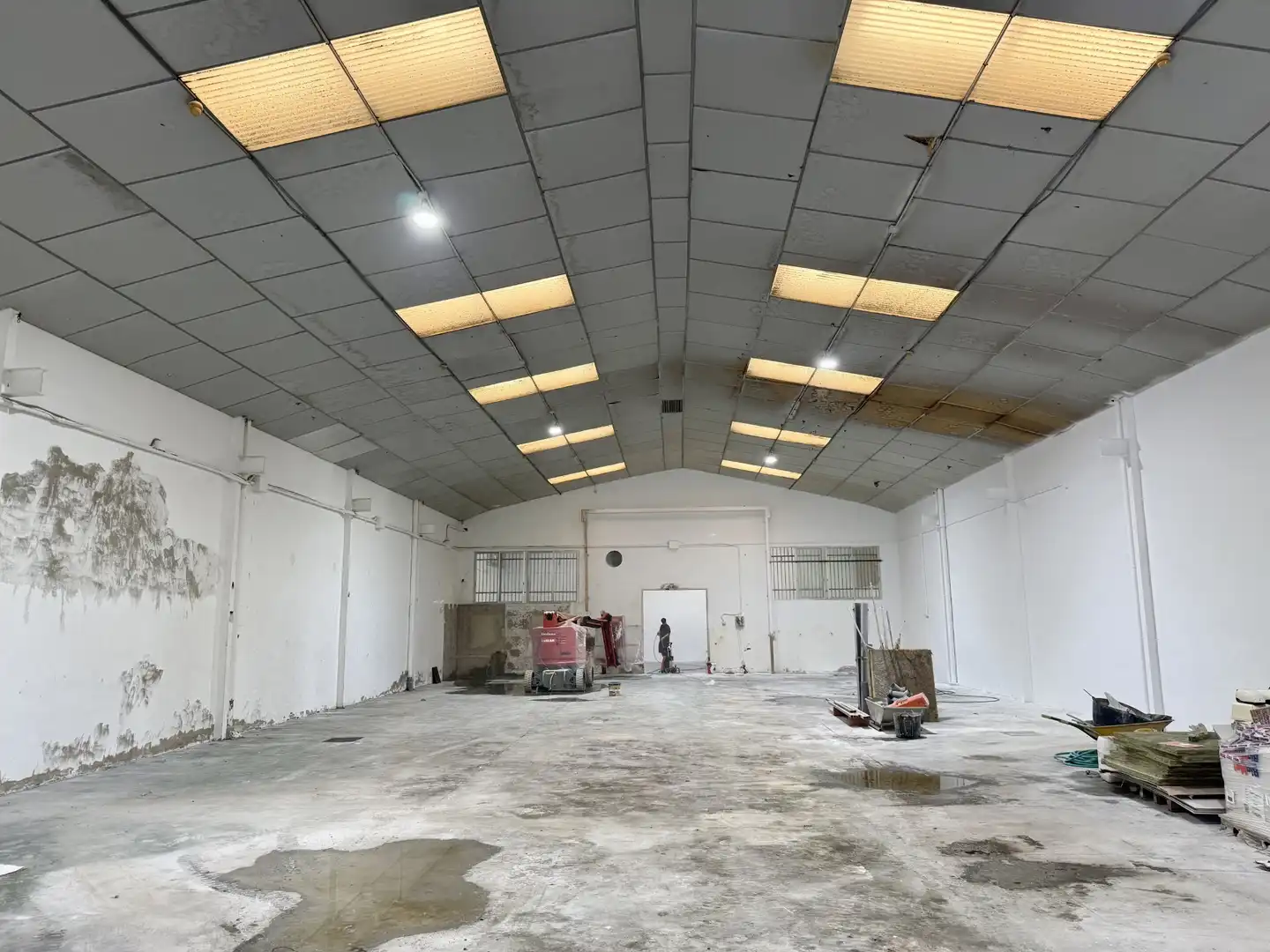 Nau industrial de lloguer en Alaquàs amb Alarma