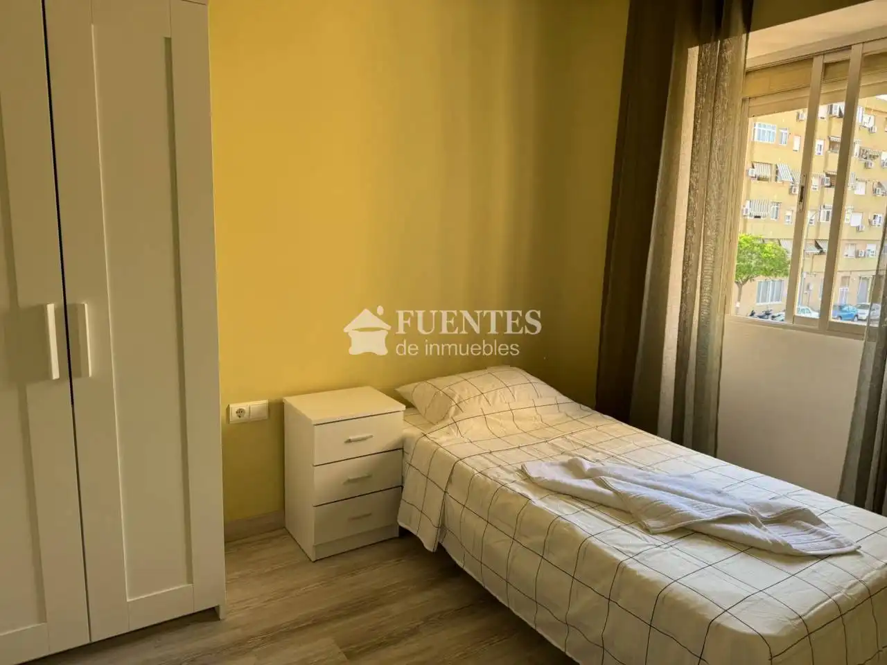 Flat for sale in Calle Victoriano Ximénez de Courer, Florida Alta