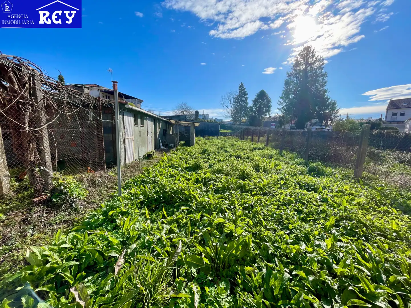 Casa o xalet en venda en Santiago de Compostela  amb Jardí privat, Terrassa i Moblat