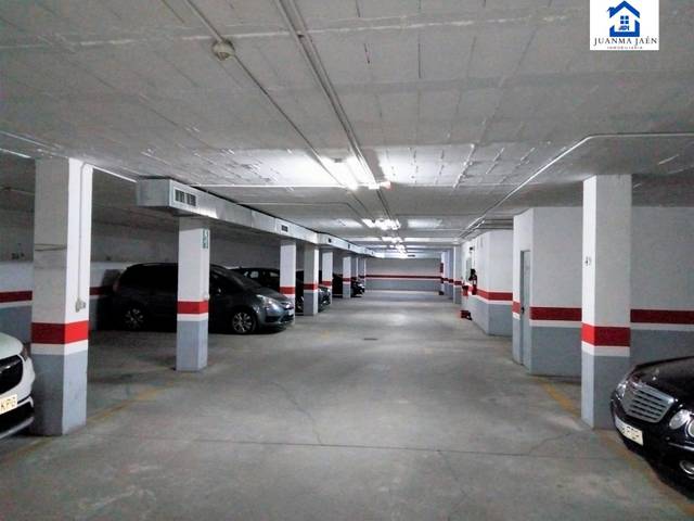 Garaje en Venta en La Casería - San Carlos