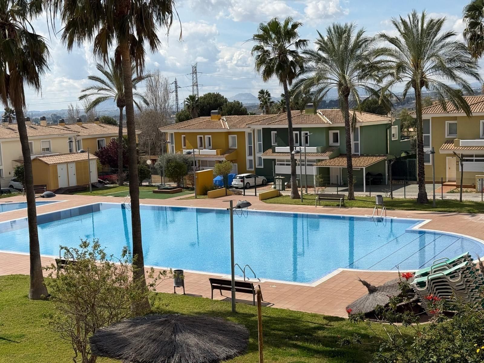 Piscina de Casa adosada en venda en Mutxamel amb Terrassa i Piscina comunitària