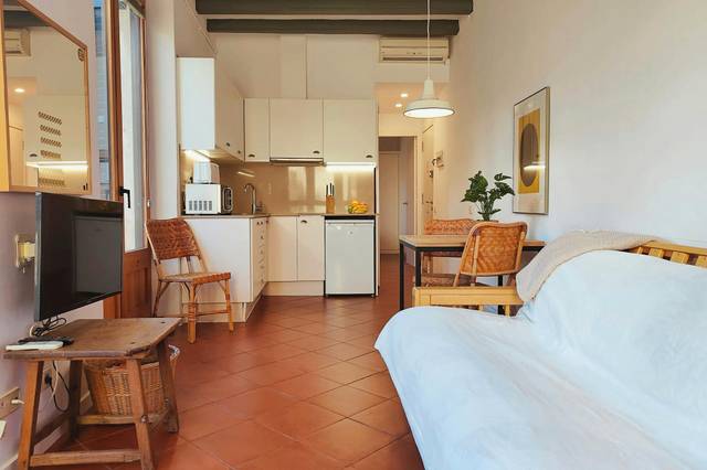 Piso en Alquiler en N/A en El Raval