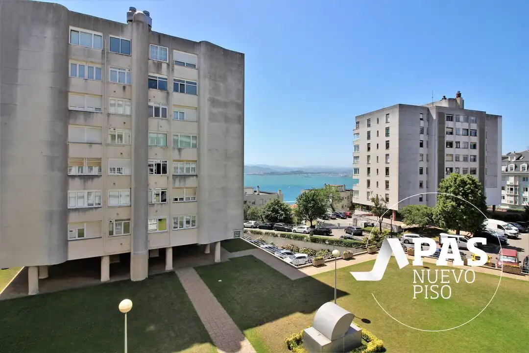 Bedroom of Flat for sale in Santander  with Heating, Private garden and Terrace