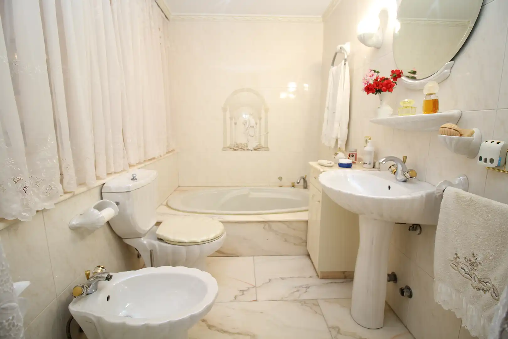 Baño de Piso en venta en Cartagena con Aire acondicionado, Terraza y Amueblado