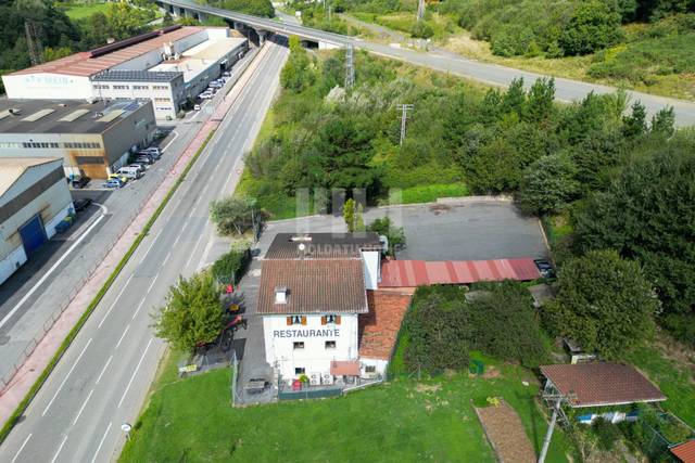 Edificio en Venta en Ezkio-Itsaso