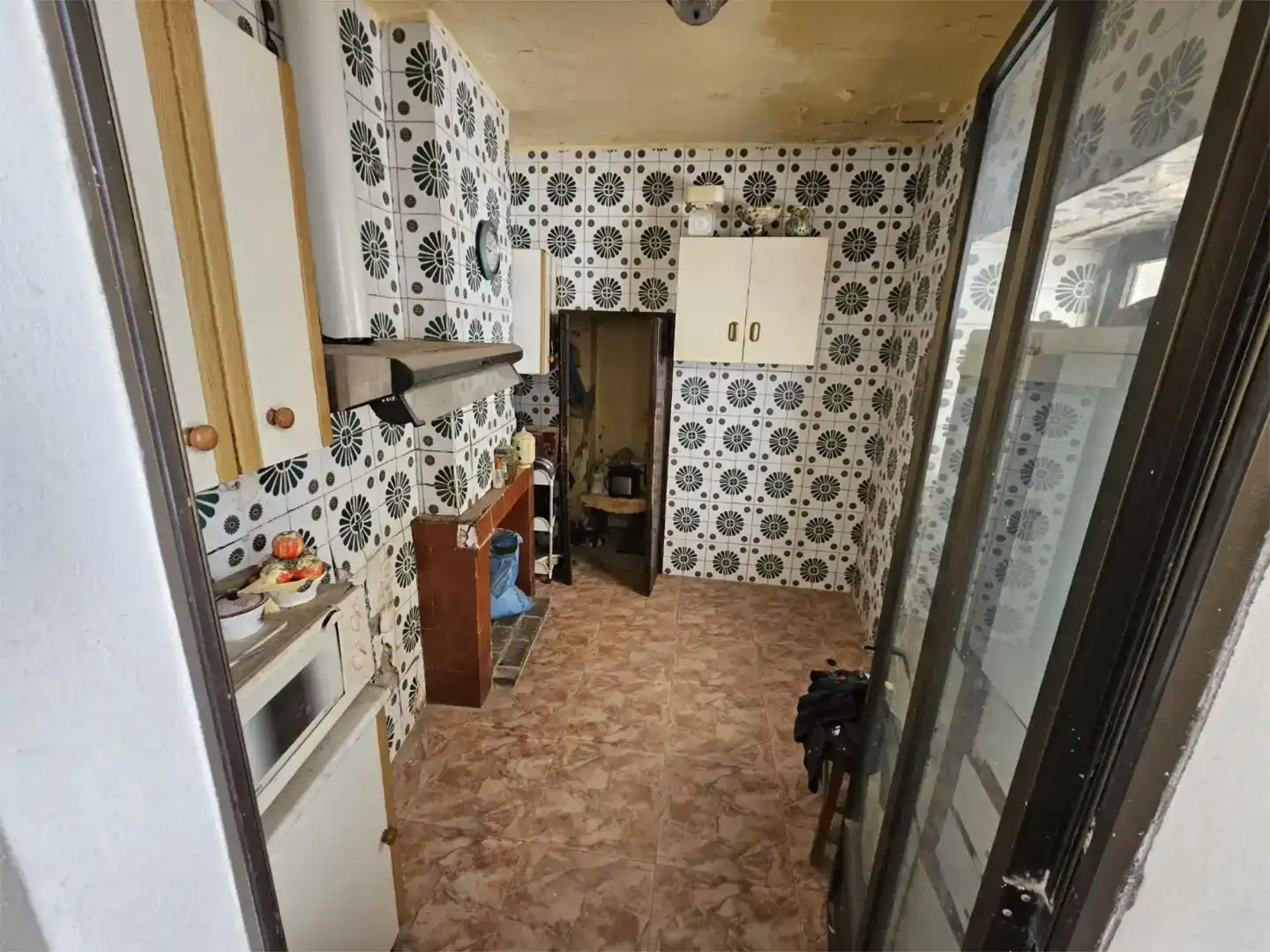 Cuina de Casa adosada en venda en Cañete de las Torres amb Balcó