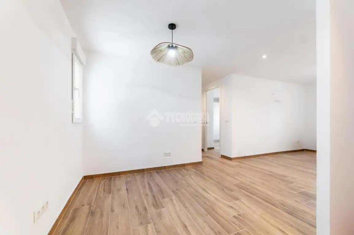 Bedroom of Flat for sale in Madrid