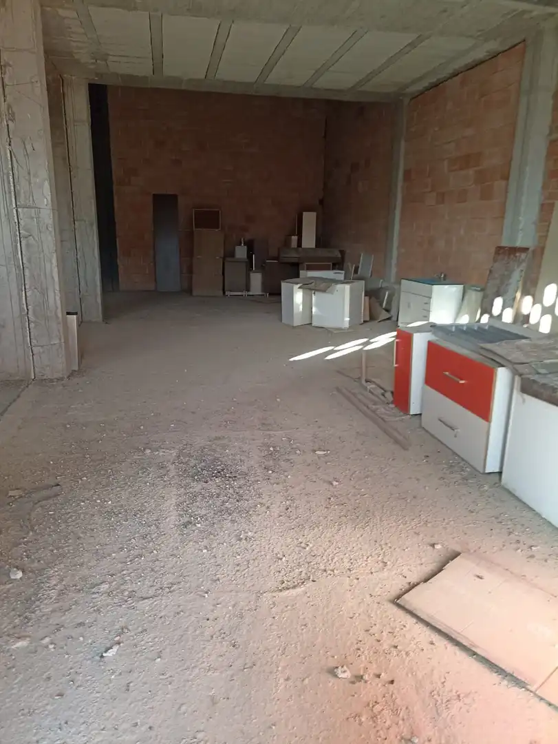 Business premises for sale in La Carlota, imagen 6