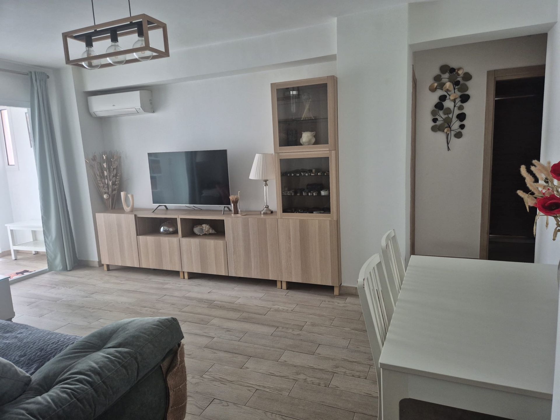 Living room of Flat for sale in Torremolinos  with Air Conditioner, Heating and Terrace