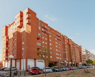 Exterior view of Flat for sale in  Huesca Capital  with Air Conditioner