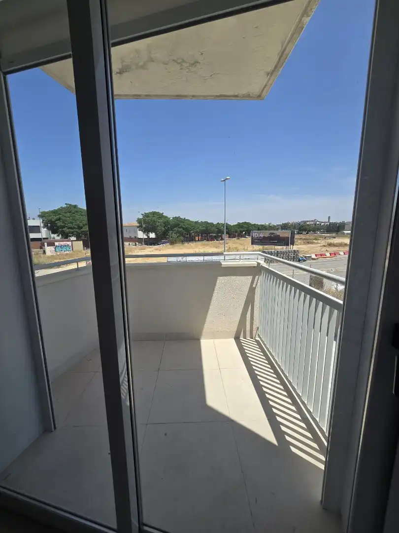 Terrace of Flat for share in Lleida  with Air Conditioner, Heating and Terrace