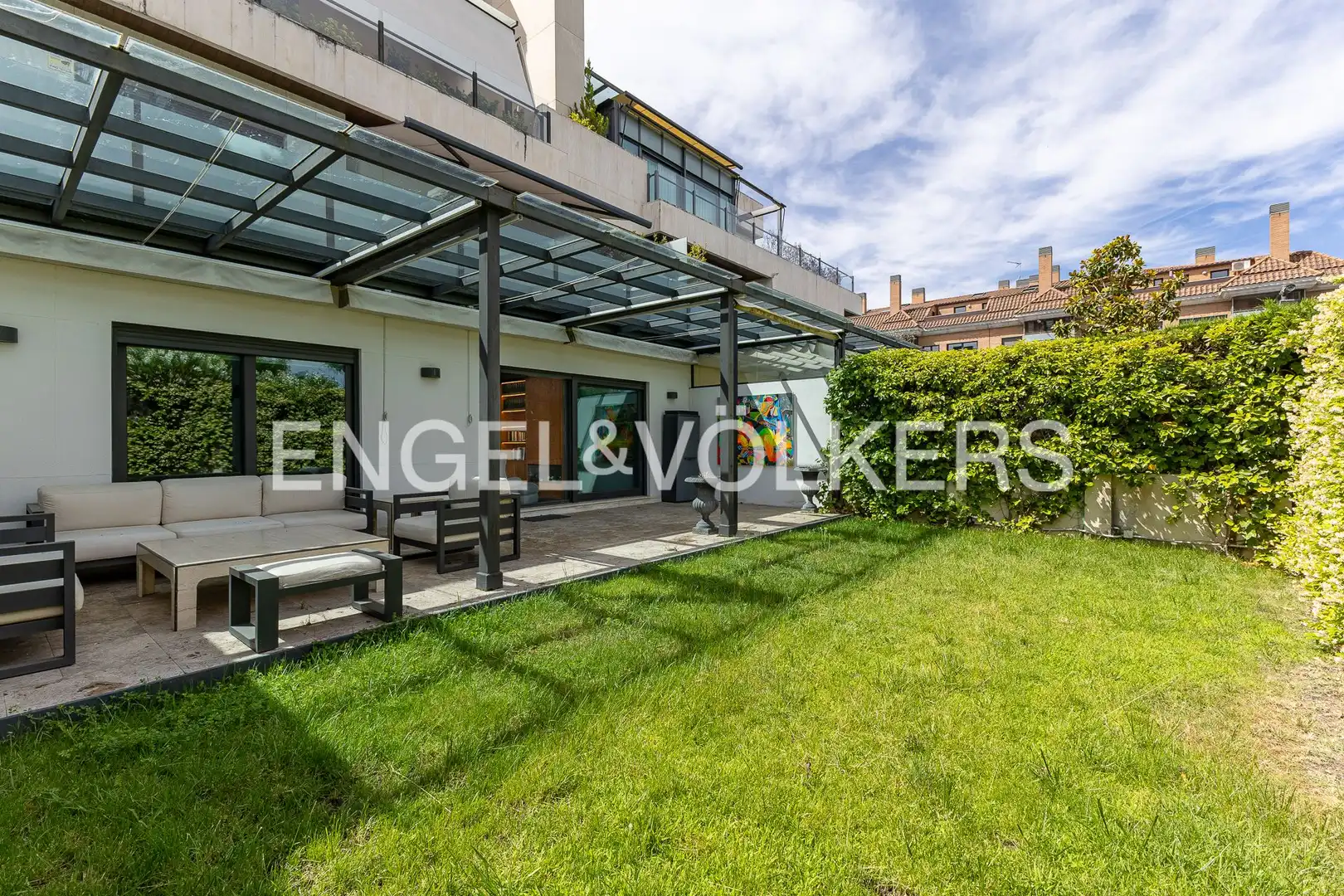 Terrassa de Apartament de lloguer en Madrid amb Aire condicionat, Calefacció i Jardí privat
