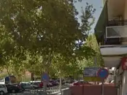Außenansicht von Garage zur Miete in Leganés mit Alarm
