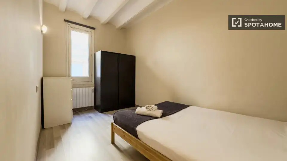 Piso con terraza en alquiler en Ciutat Vella, imagen 5
