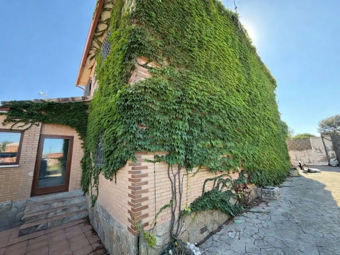 Detached house with pool for sale in Pioz, imagen 44