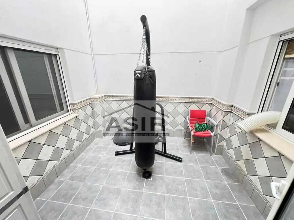 Vista exterior de Piso en venta en Alzira con Aire acondicionado y Calefacción