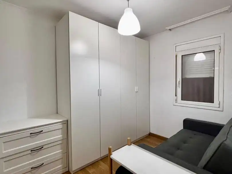 Dormitori de Pis en venda en Sant Andreu de la Barca amb Aire condicionat i Balcó