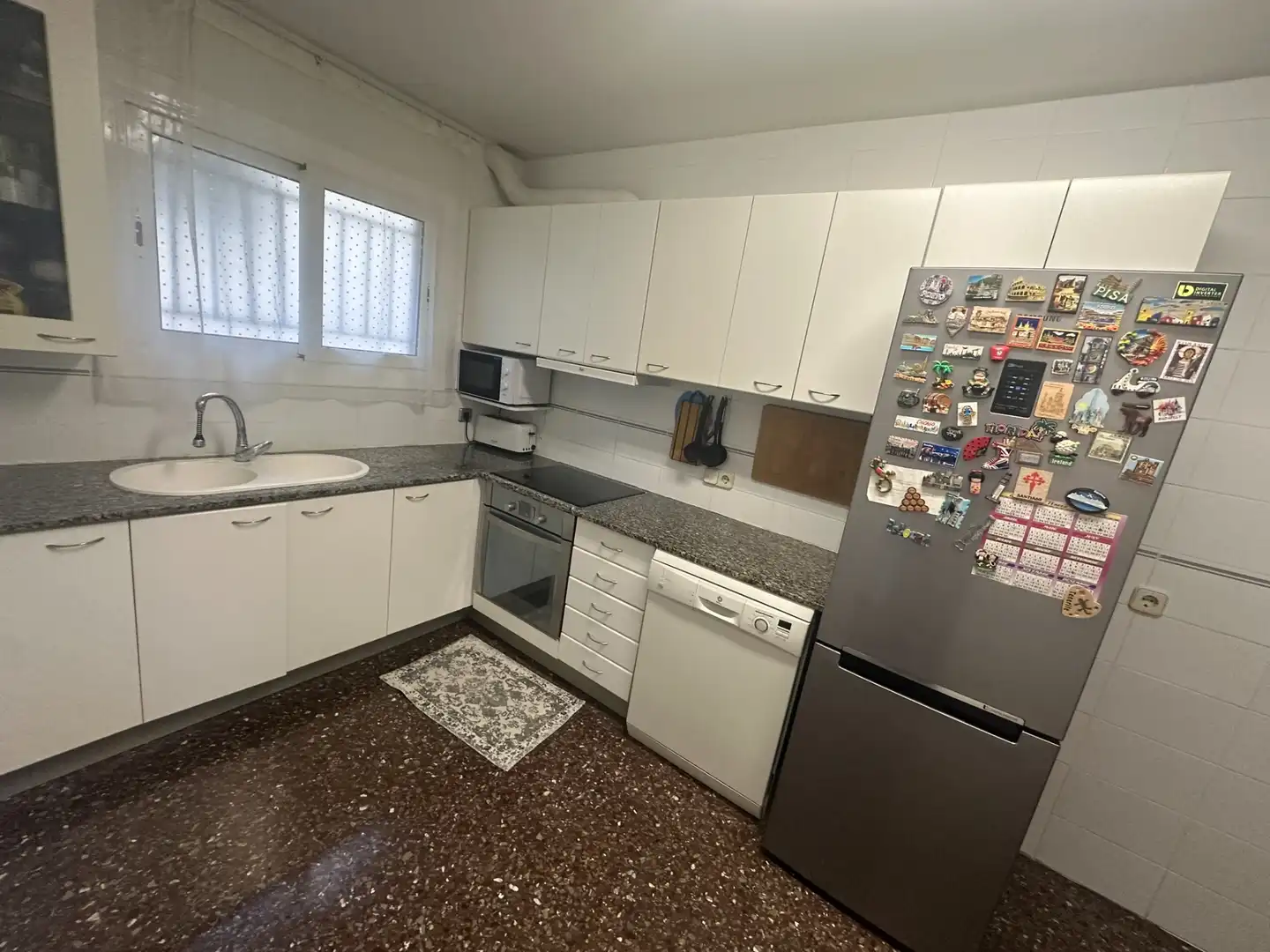 Cocina de Casa adosada en venta en Santa Coloma de Gramenet con Terraza y Balcón