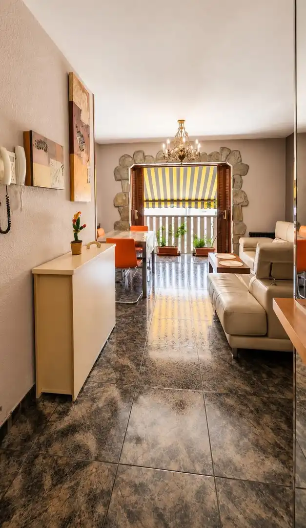 Piso de alquiler en Cerdanyola del Vallès con Calefacción, Amueblado y Balcón