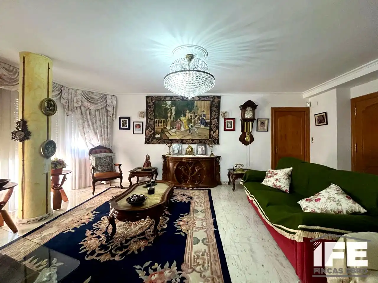 Sala de estar de Piso de alquiler en Alagón con Terraza y Amueblado