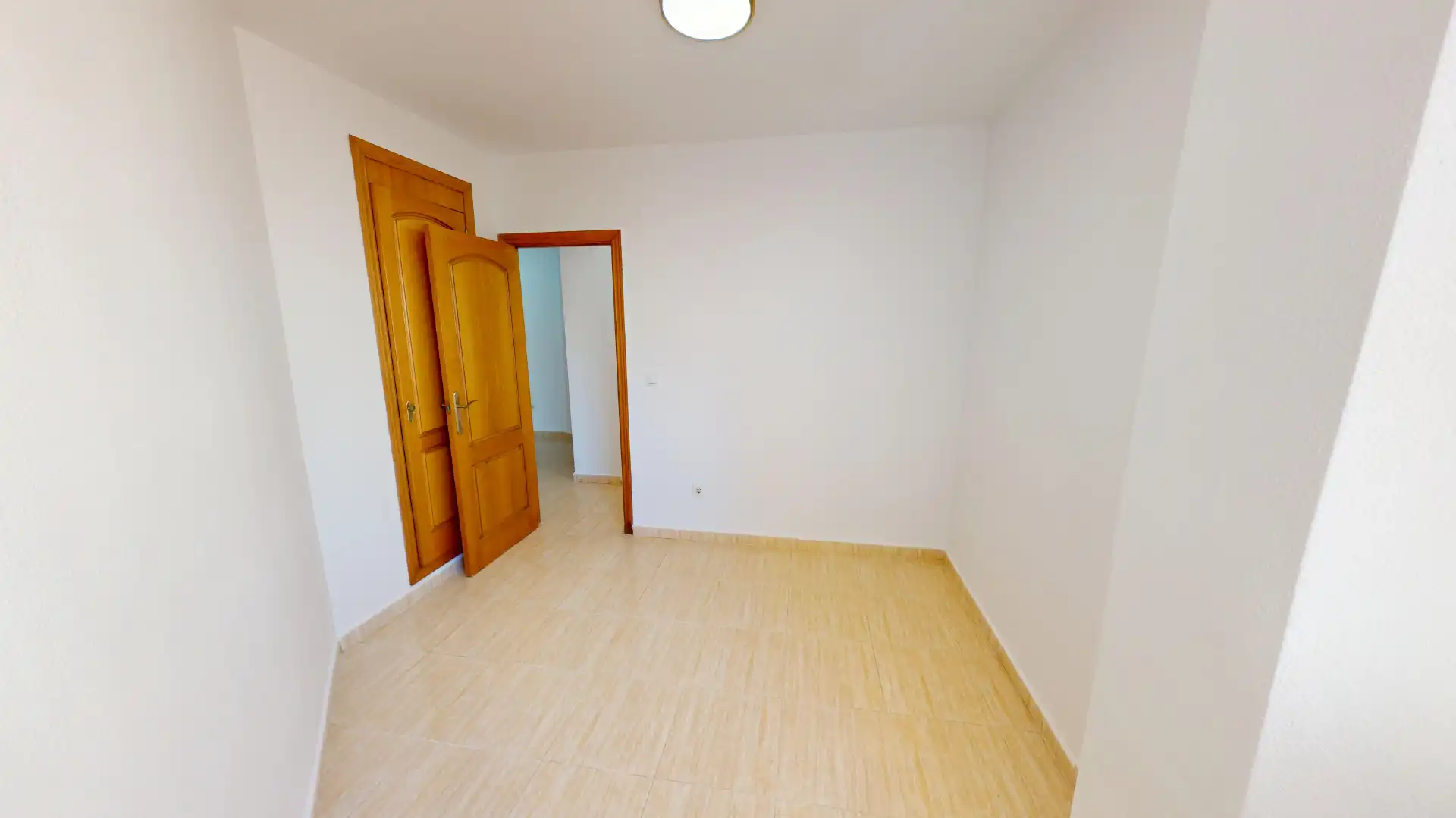 Flat for sale in Alicante / Alacant  with Storage room, Oven and Balcony