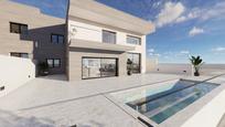 Vista exterior de Casa o xalet en venda en La Zubia amb Calefacció, Terrassa i Piscina