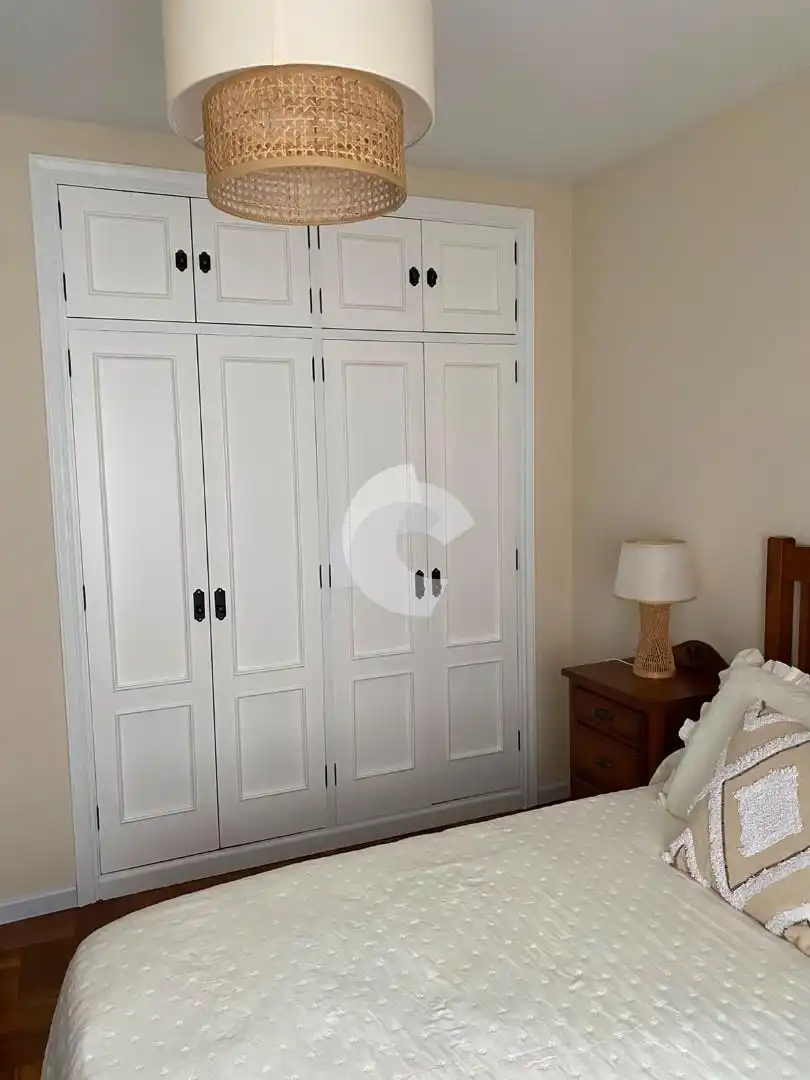 Schlafzimmer von Wohnung zur Miete in Baiona