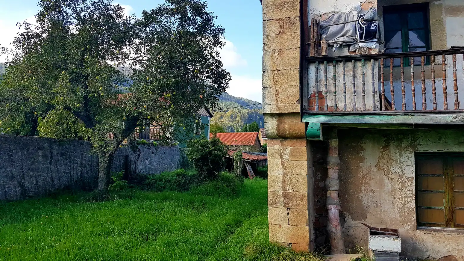 Haus mit Garten zum Verkauf in Barros - Barrio Barros 203, imagen 3