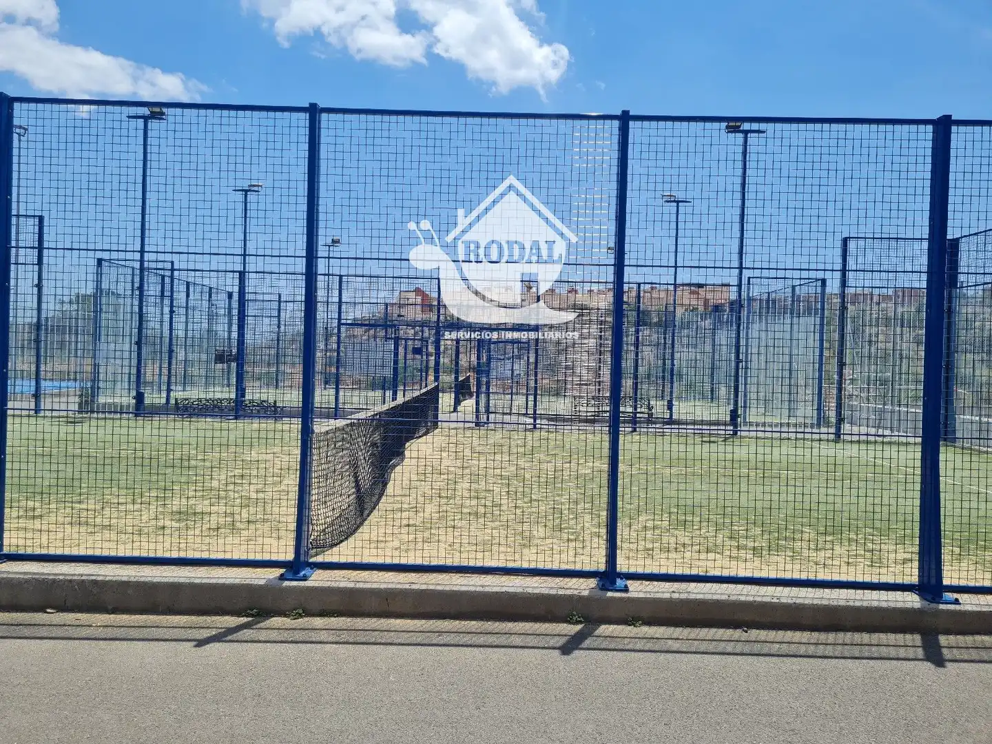 Vista exterior de Piso en venta en Huércal de Almería con Aire acondicionado, Calefacción y Parquet
