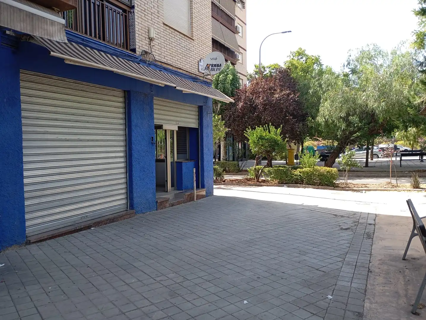 Local de alquiler en Granada con Terraza