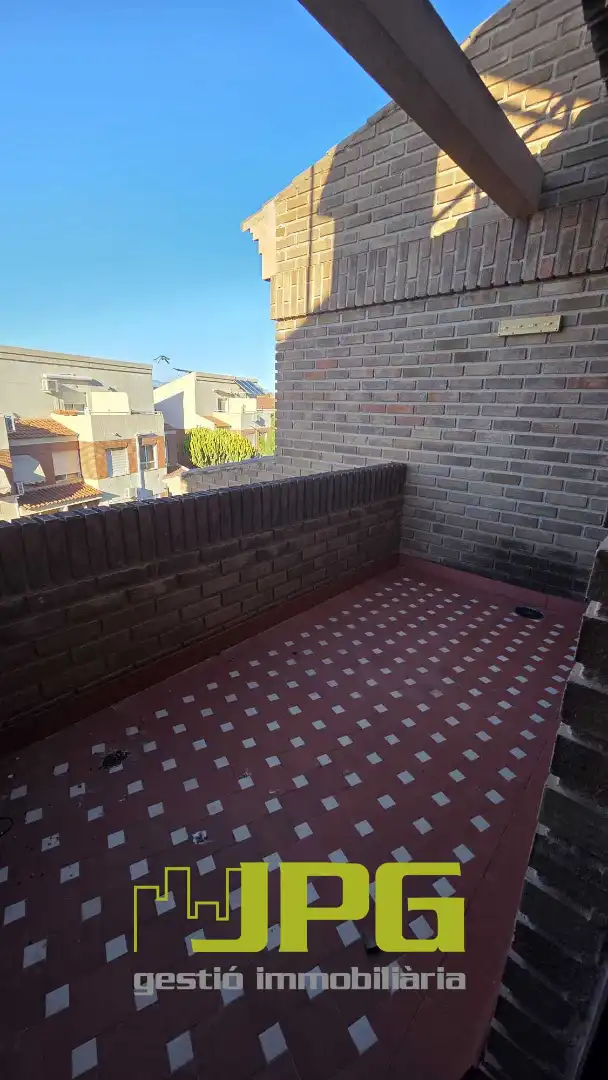 Terraza de Casa adosada en venta en Sant Joan d'Alacant con Aire acondicionado, Calefacción y Jardín privado