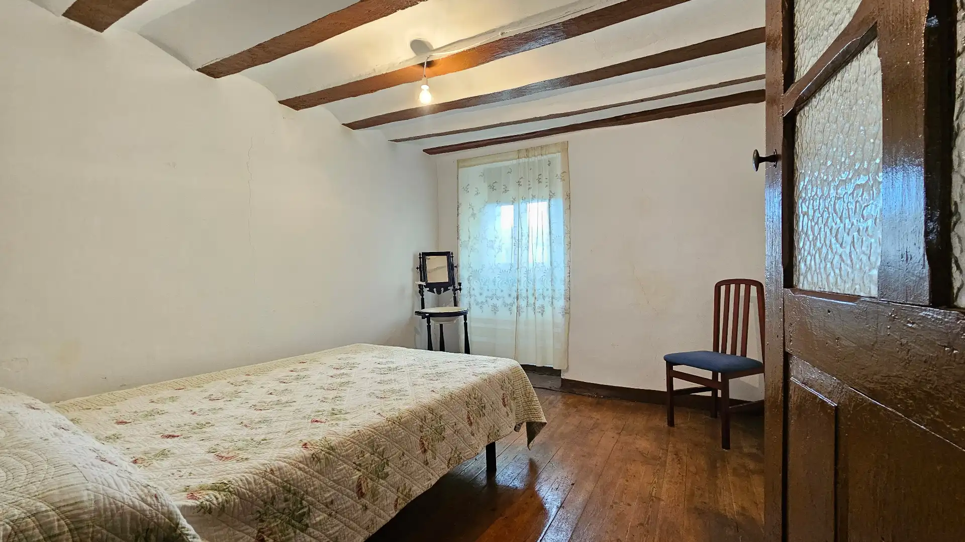 Dormitori de Casa o xalet en venda en Peñacerrada- Urizaharra amb Moblat