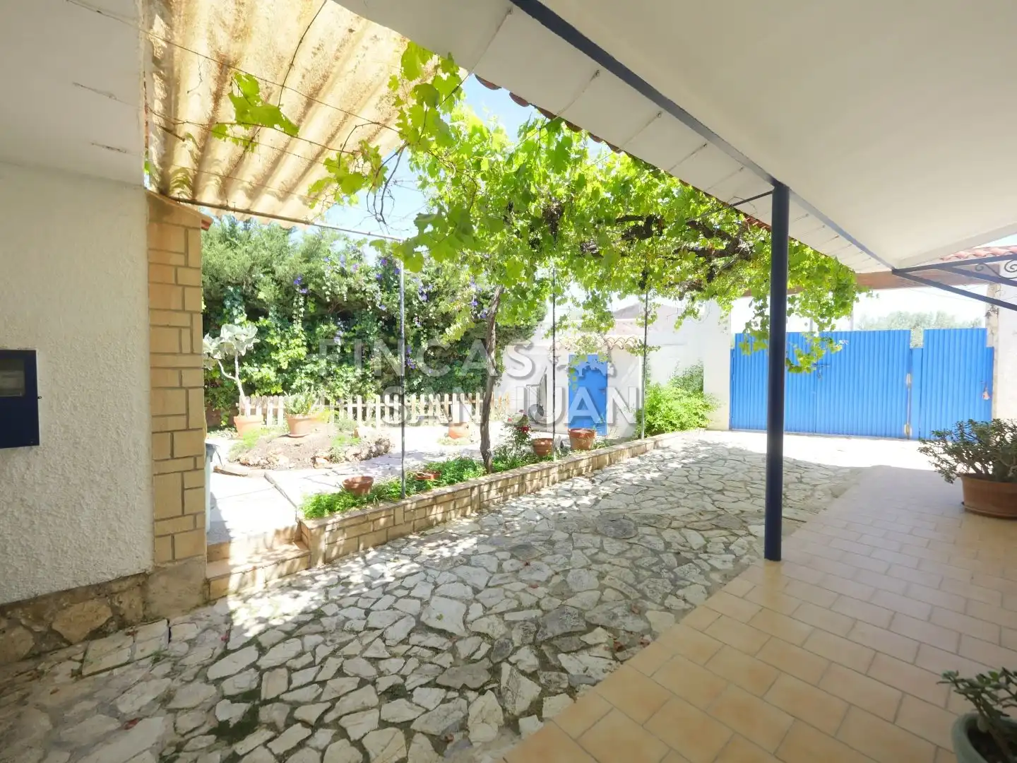 Terrassa de Casa o xalet en venda en Sant Joan d'Alacant amb Terrassa, Traster i Piscina