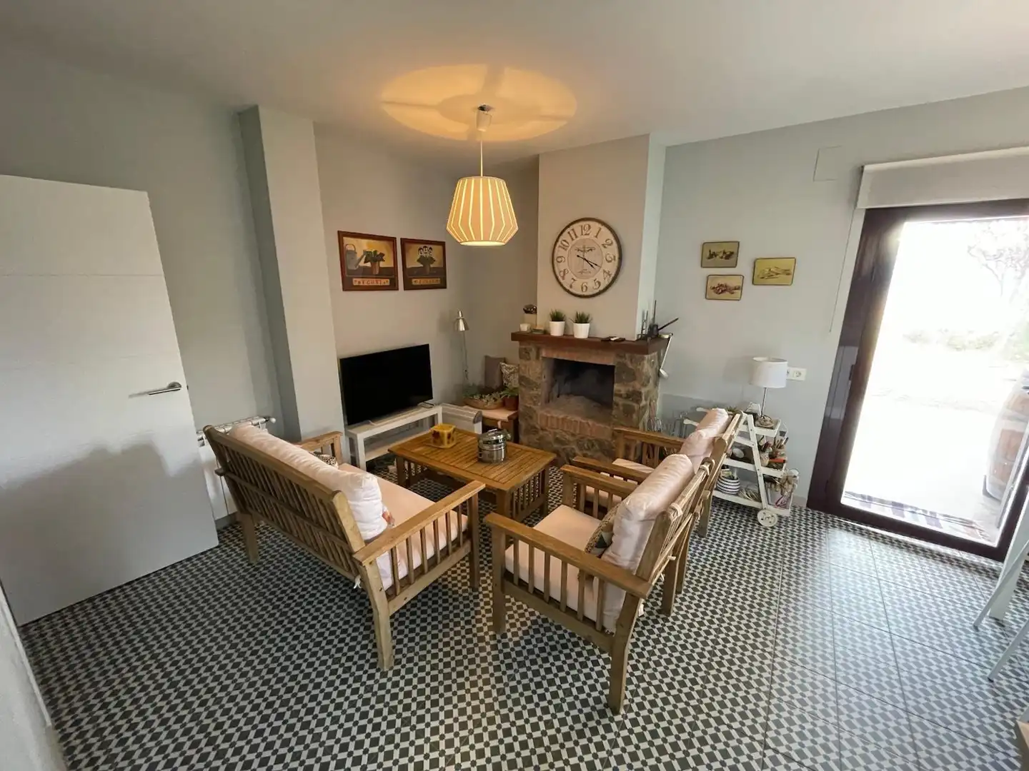 Sala de estar de Casa o chalet en venta en Jaraíz de la Vera con Aire acondicionado, Calefacción y Jardín privado