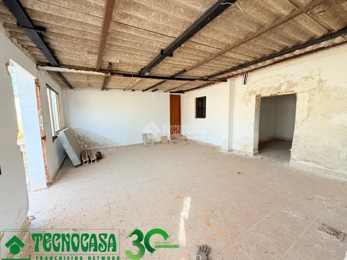 Houses for sale in Polán