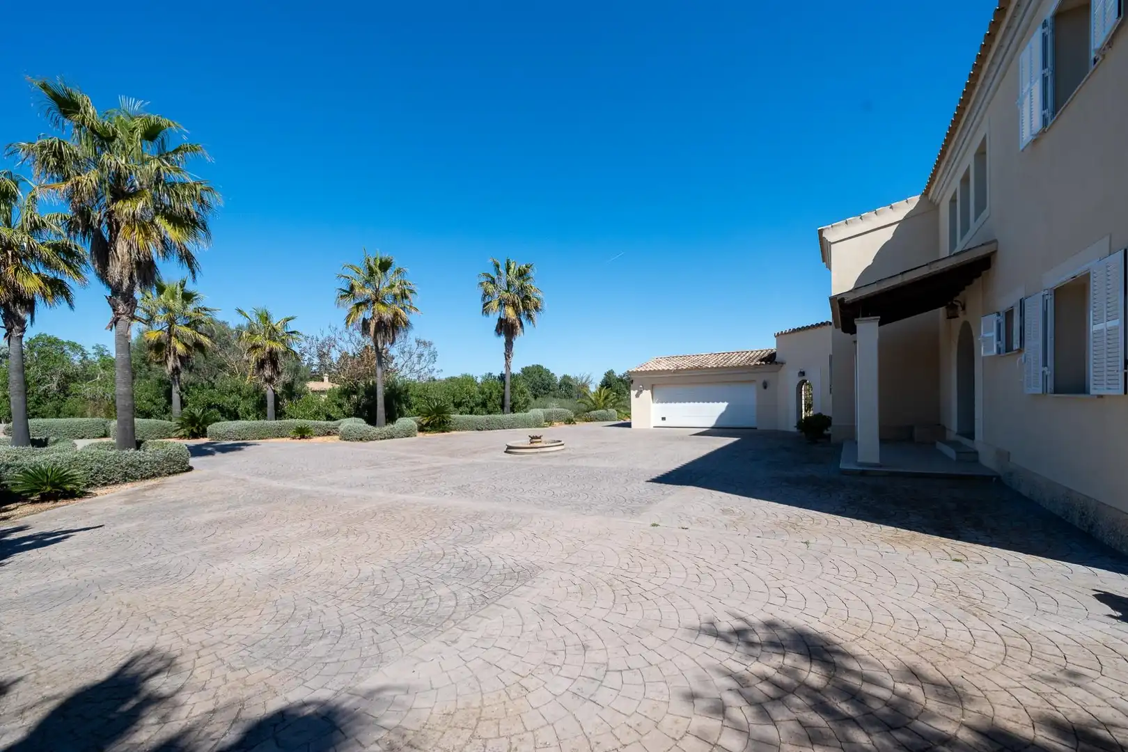 Vista exterior de Casa o chalet de alquiler en Binissalem con Aire acondicionado, Calefacción y Jardín privado