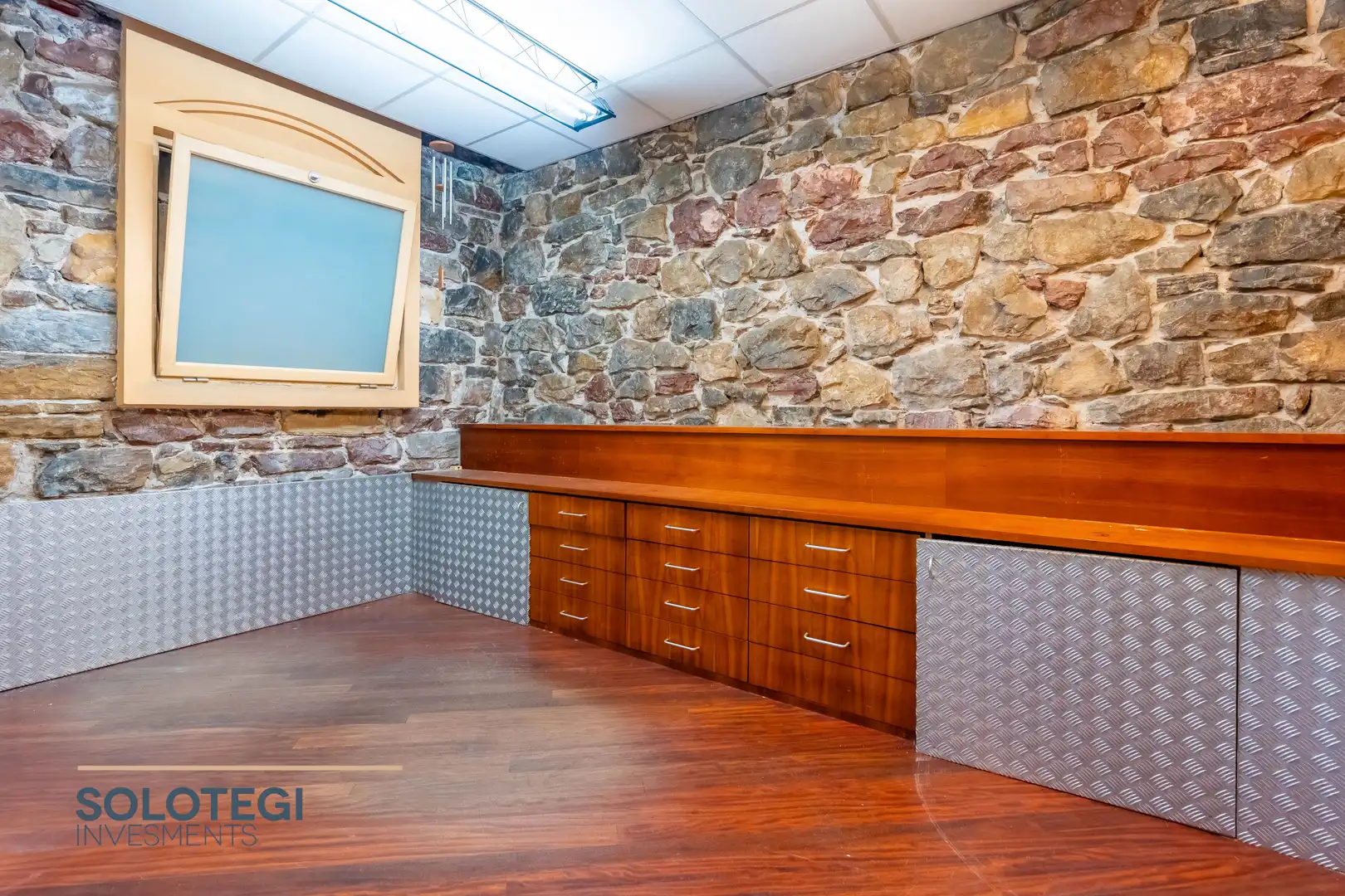 Local en venta en Prim Kalea, Área Romántica