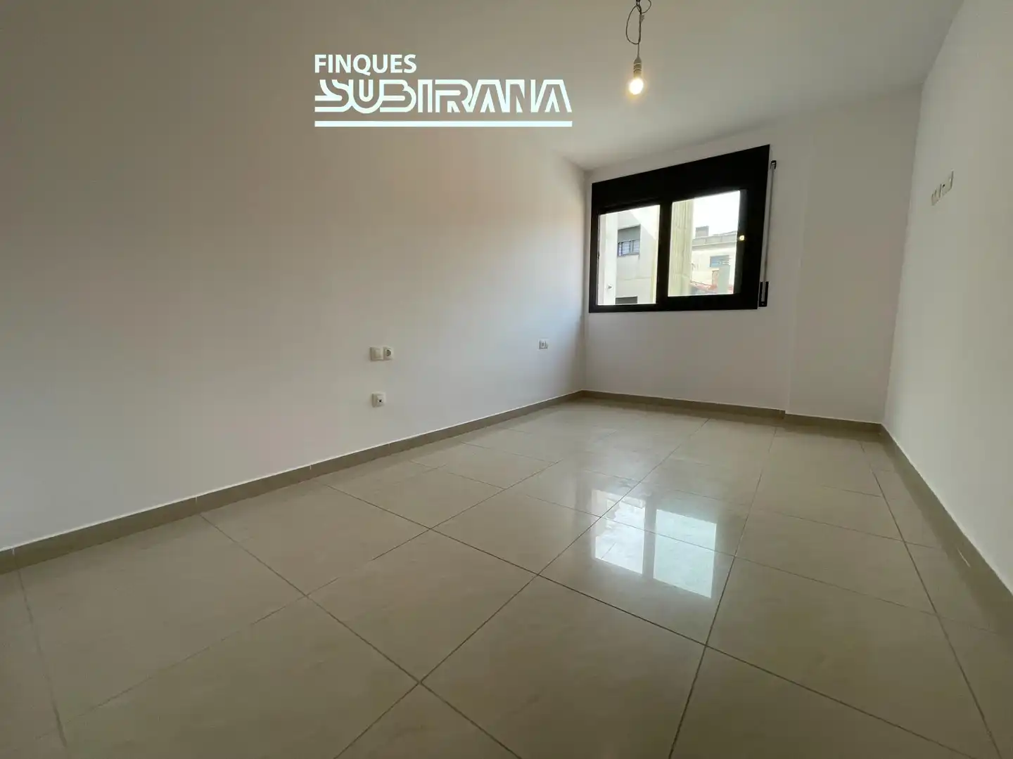 Vista exterior de Pis en venda en Calaf amb Calefacció