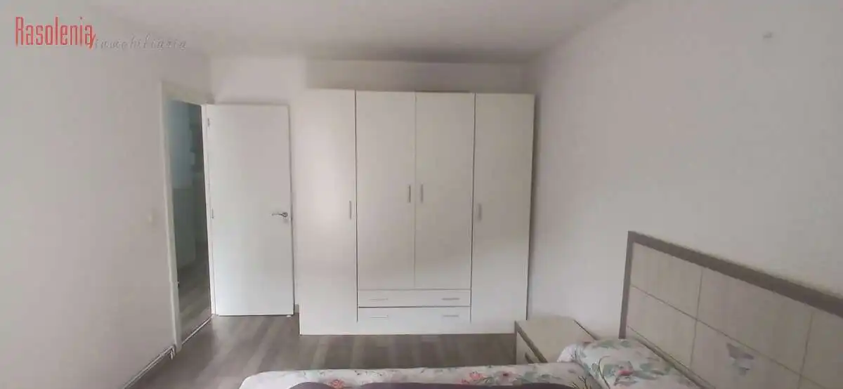 Habitación de Piso en venta en Cambre  con Calefacción, Trastero y Amueblado