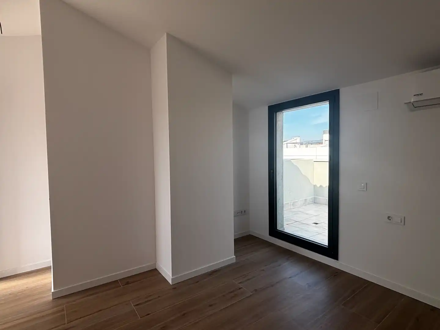Dúplex con balcón en venta en Carrer de Linné 5, imagen 18