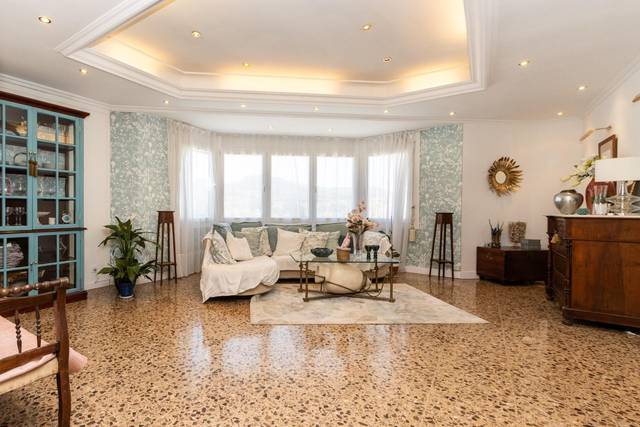 Casa-chalet en Venta en Poble Nou