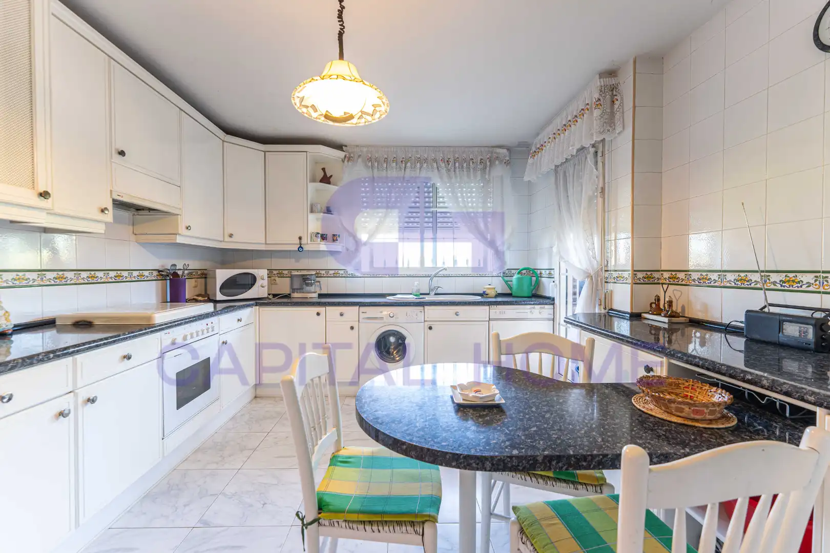 Doppelhaushälfte mit Garten zum Verkauf in Calle del Roble, imagen 20