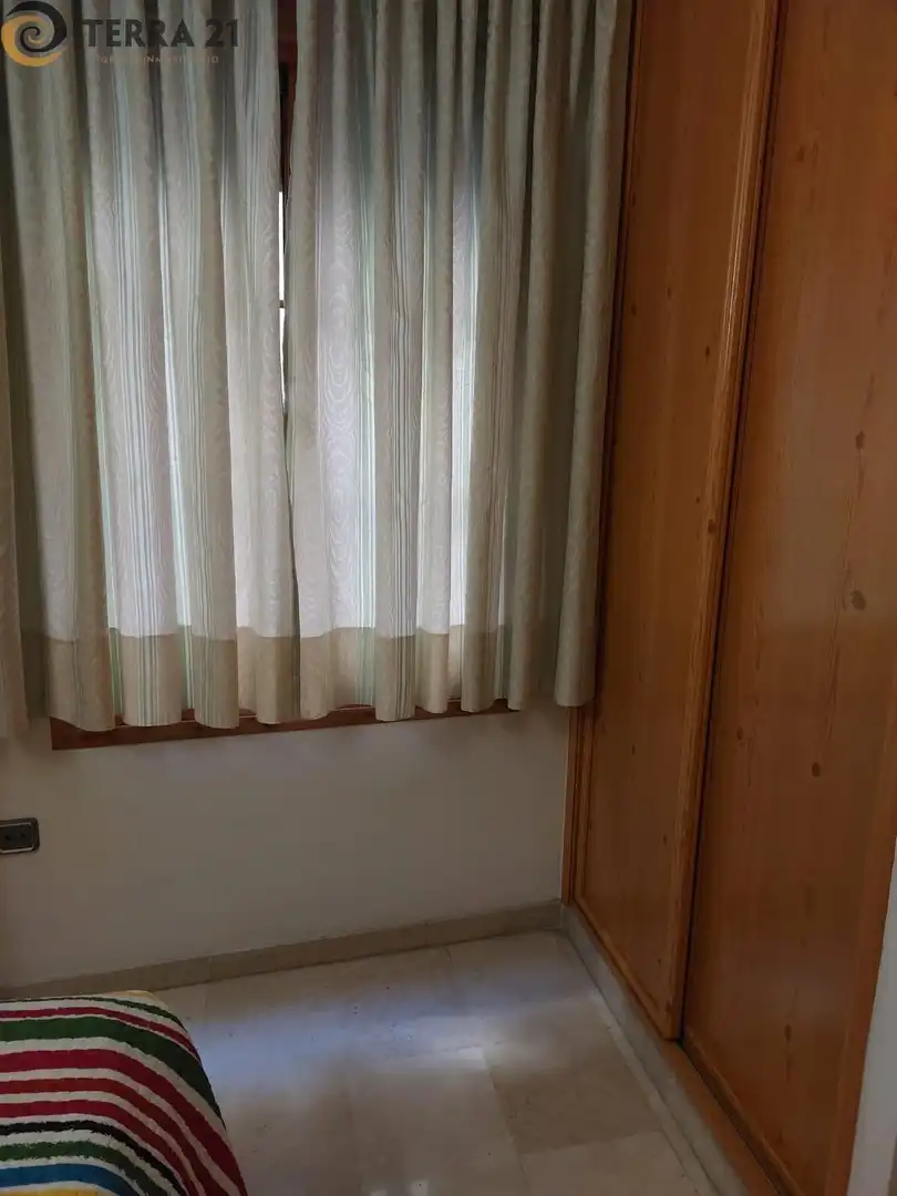 Habitación de Dúplex de alquiler en Jaén con Aire acondicionado, Amueblado y Balcón