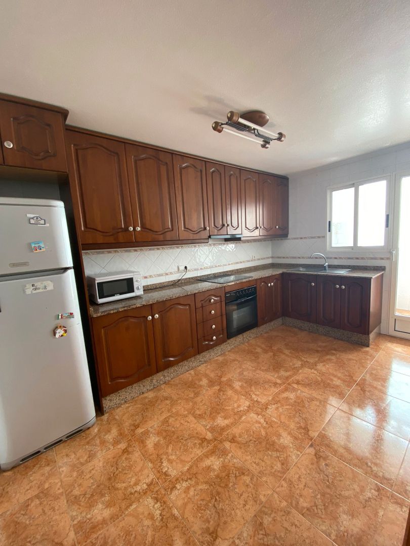 Kitchen of Flat for sale in Almoradí  with Storage room